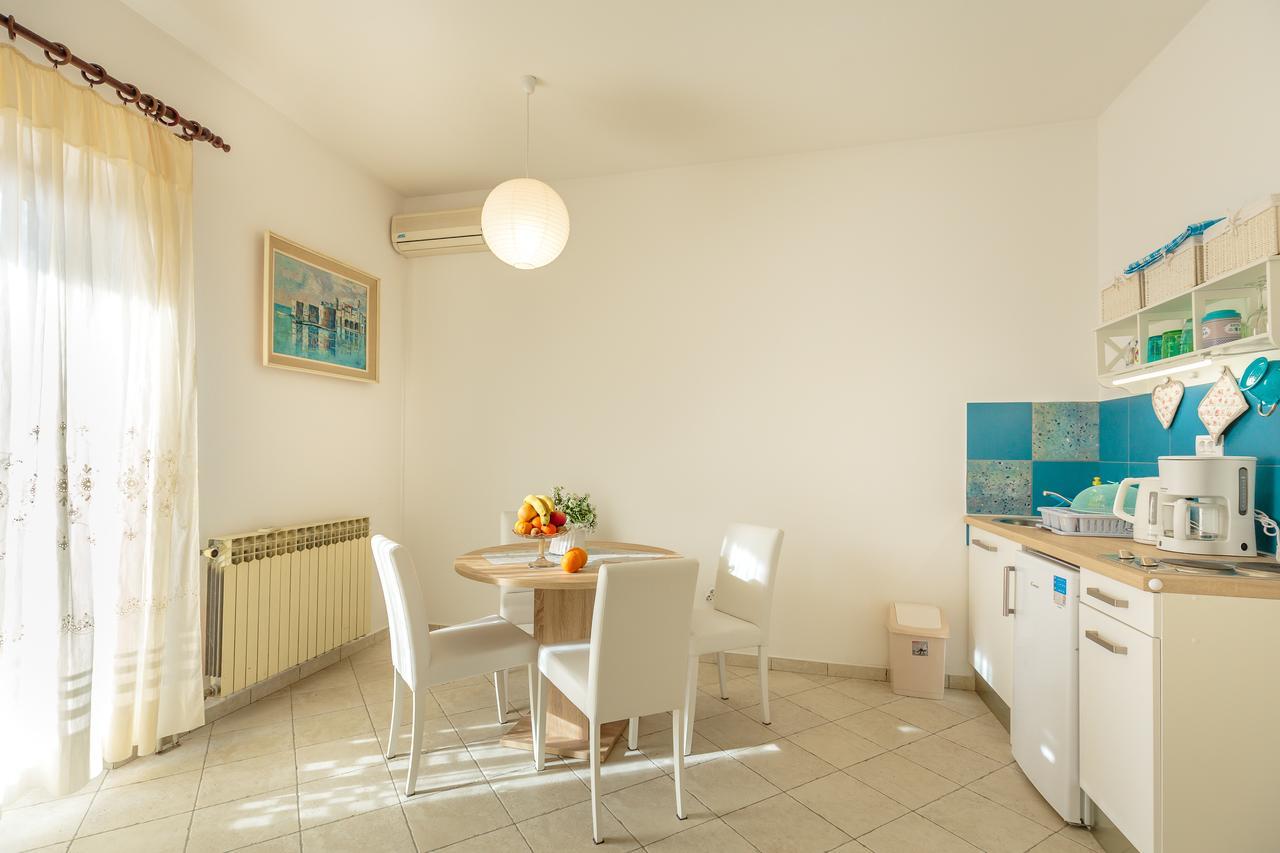 Apartament Music *